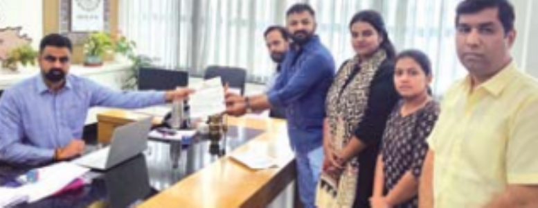 सिलेंडर की कालाबाजारी काे लेकर युवक कांग्रेस आक्रामक